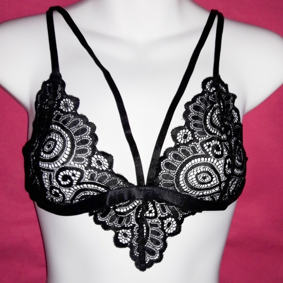 Black Lace Strappy Cup Hollow Out Bralette O/S - Picture 2 of 4